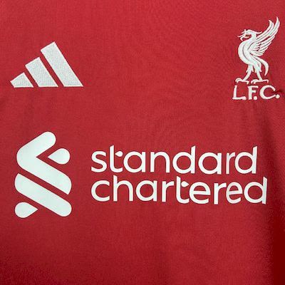jersey del liverpool local temporada 25/26