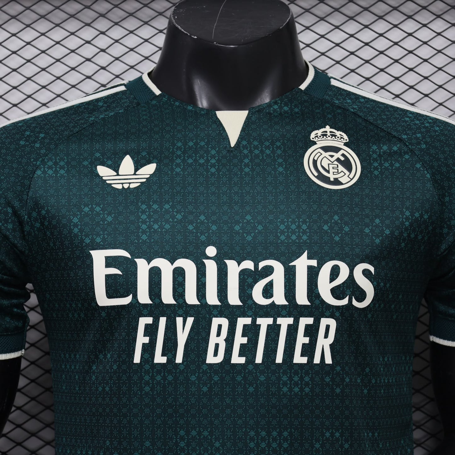 Jersey del Real Madrid tercera equipacion 26/27